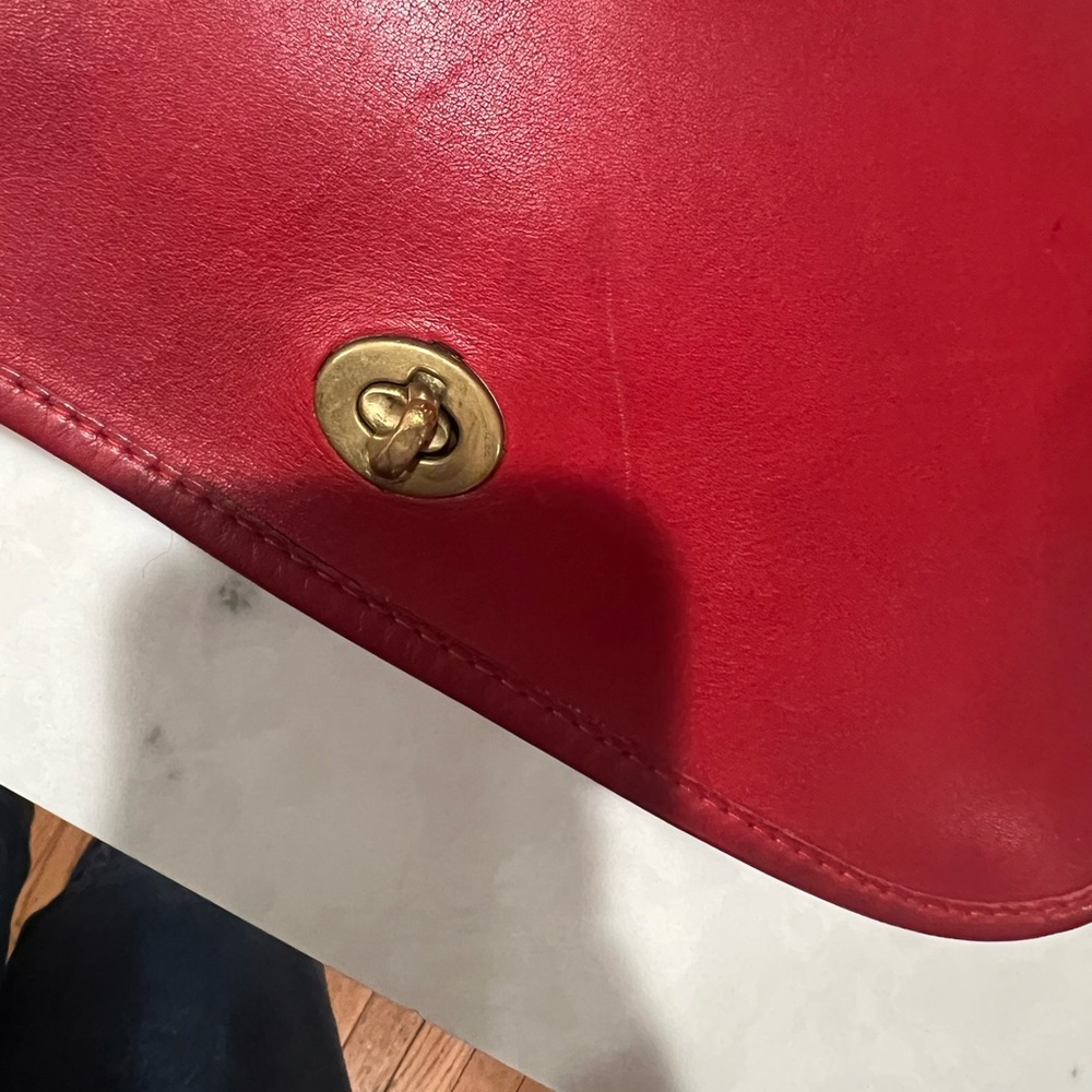 Vintage 1997 Coach Red Leather Convertible Clutch 9635 Bag - Picture 3 of 15